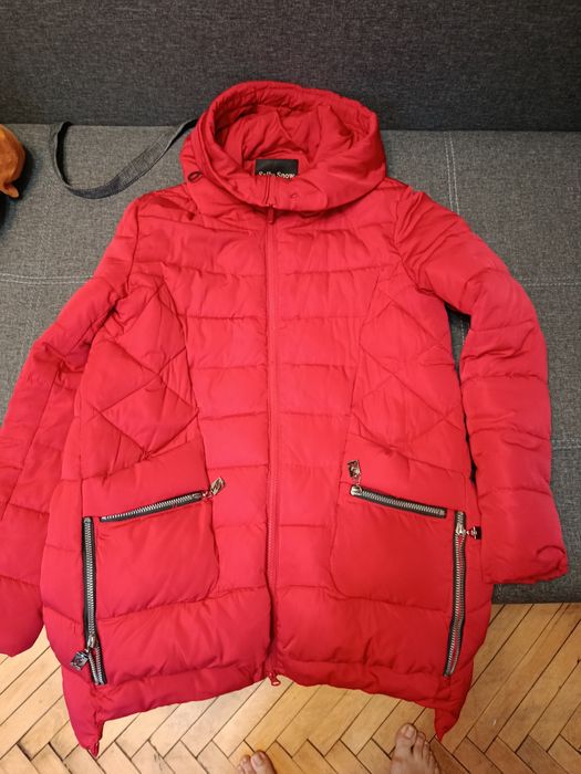 Курточка зимова жіноча