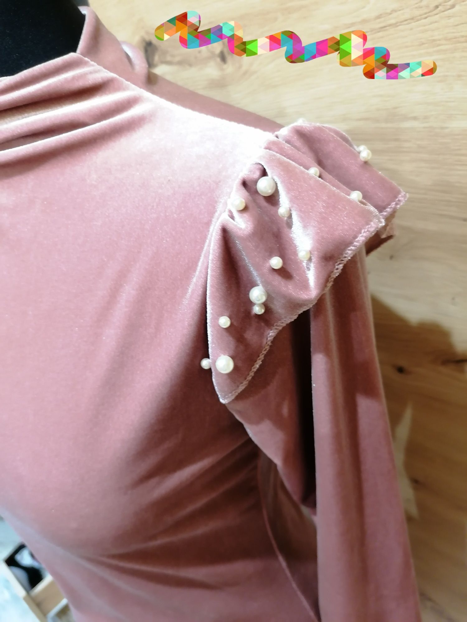 Nowa sukienka welurowa polgolf koraliki biust do 100cm