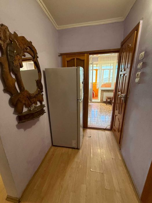 Продається затишна 1-кімнатна квартира на Озерні!