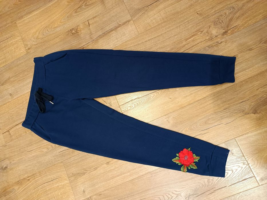 Komplet dwuczęściowy damski Dolce Gabbana r.S