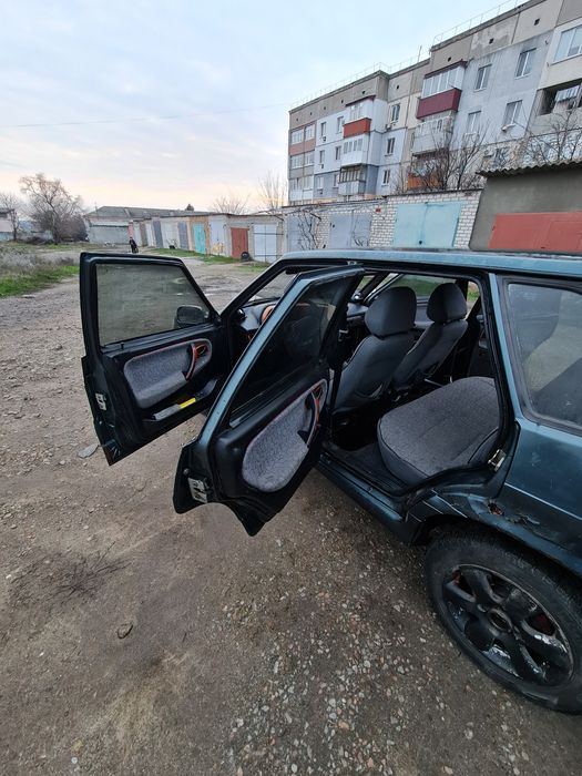 Продаю авто ваз 2114