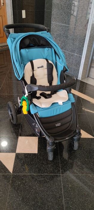 Carrinho Britax Romer topo gama + ovo + isofix