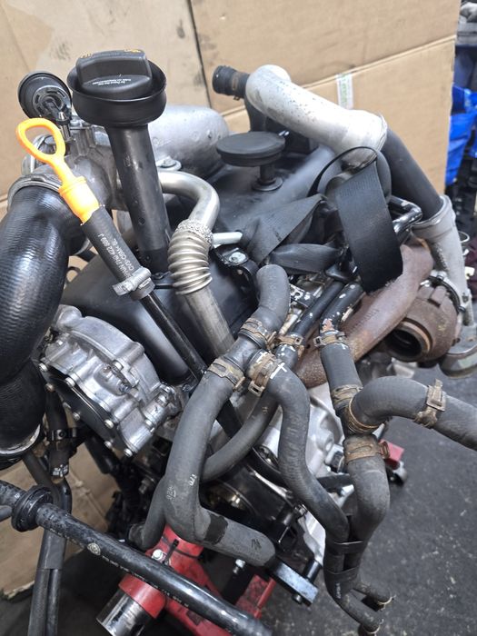 AXD,AXE Т5,t5 2.5tdi мотор,двигатель в сборе.