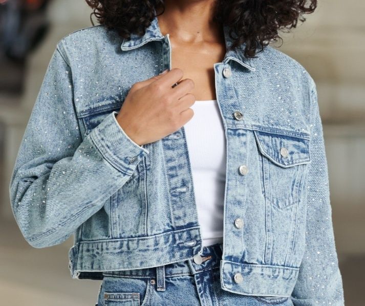 Kurtka jeansowa cyrkonie