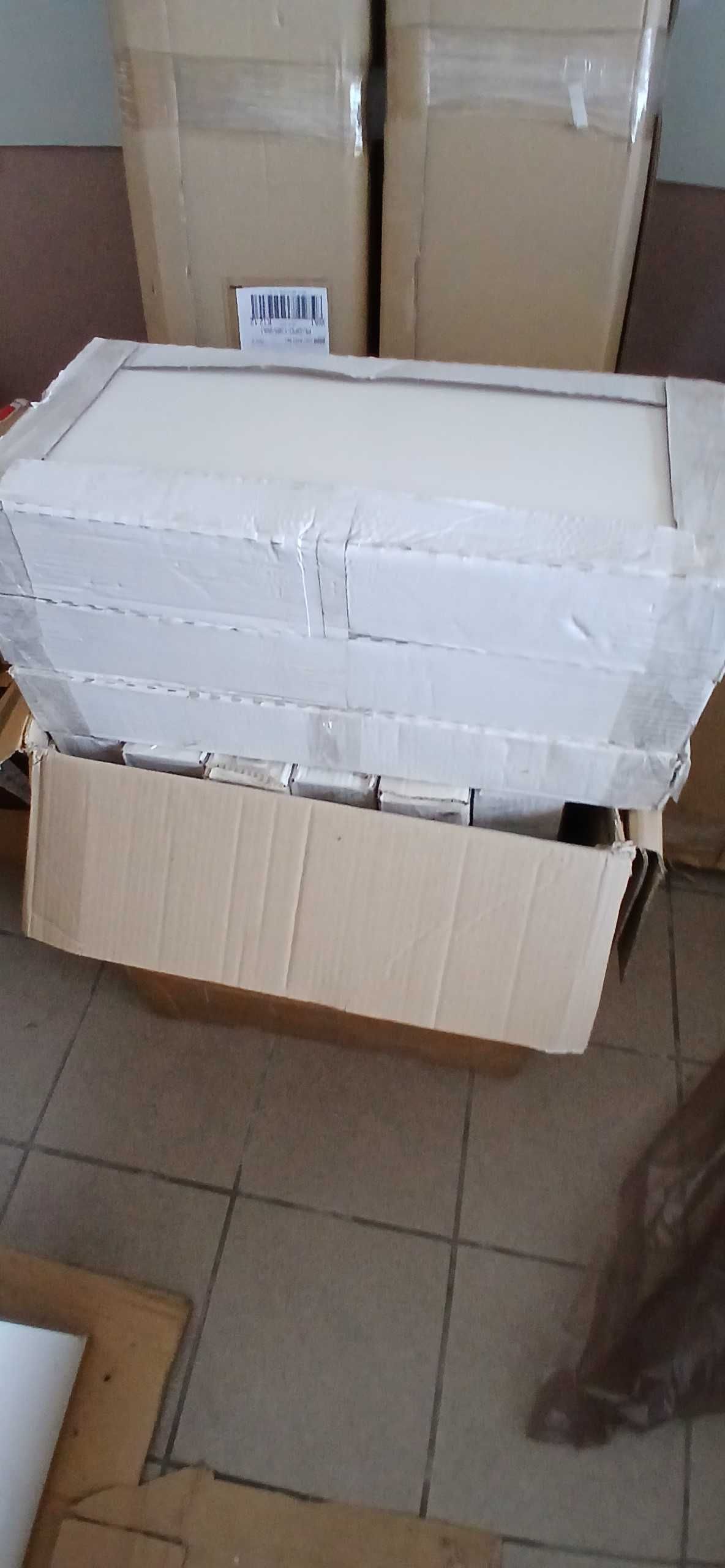 Plytki scienne biale matowe  rektyfikowane 60x30 super