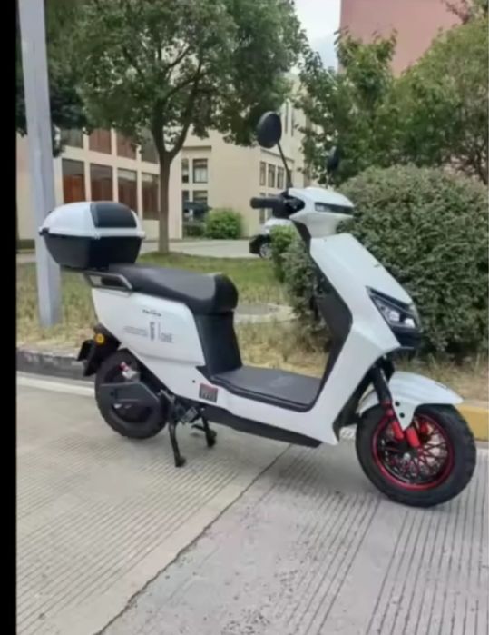 Moto Eletrica 48v /40Ah Nova n Caixa /80km Autonomia / 45km/H