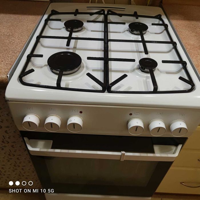 Kuchnia gazowo-elektryczna, 50 x 85 x 60 cm, firmy Amica 58GE1.23PF[W]