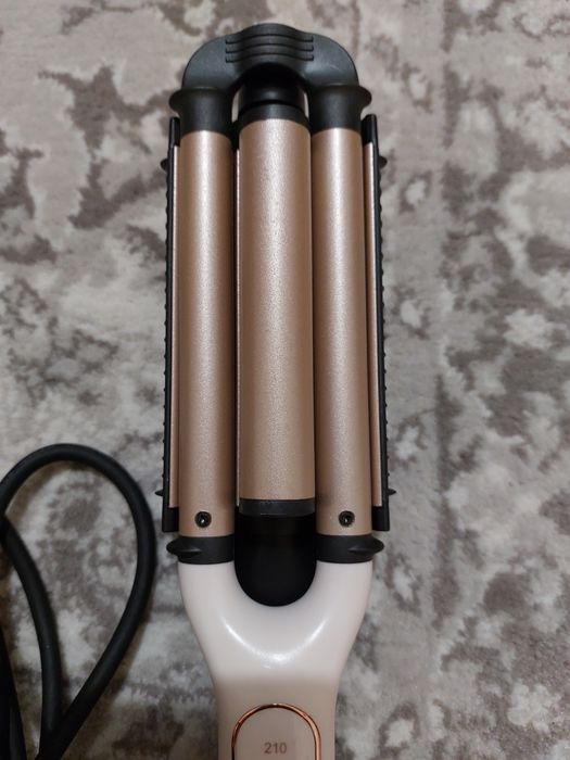 Ondulador REMINGTON 4 em 1 Proluxe CI91AW. Condições muito bom.