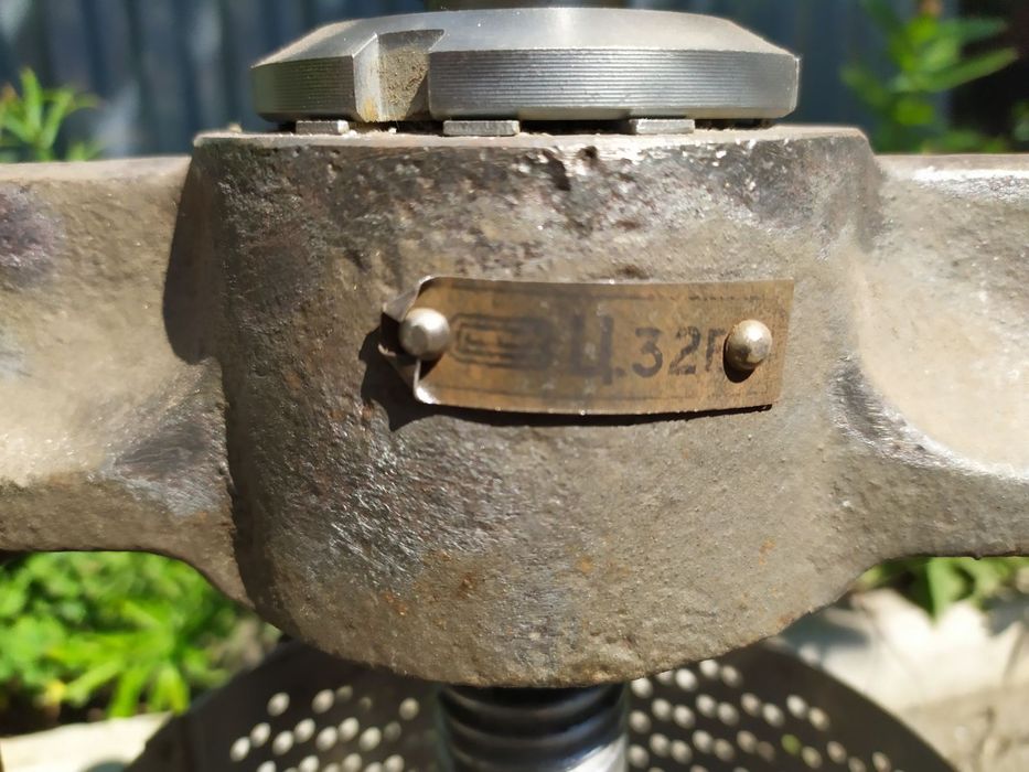 Садовый инвентарь  пресс для сока СССР  6 литров