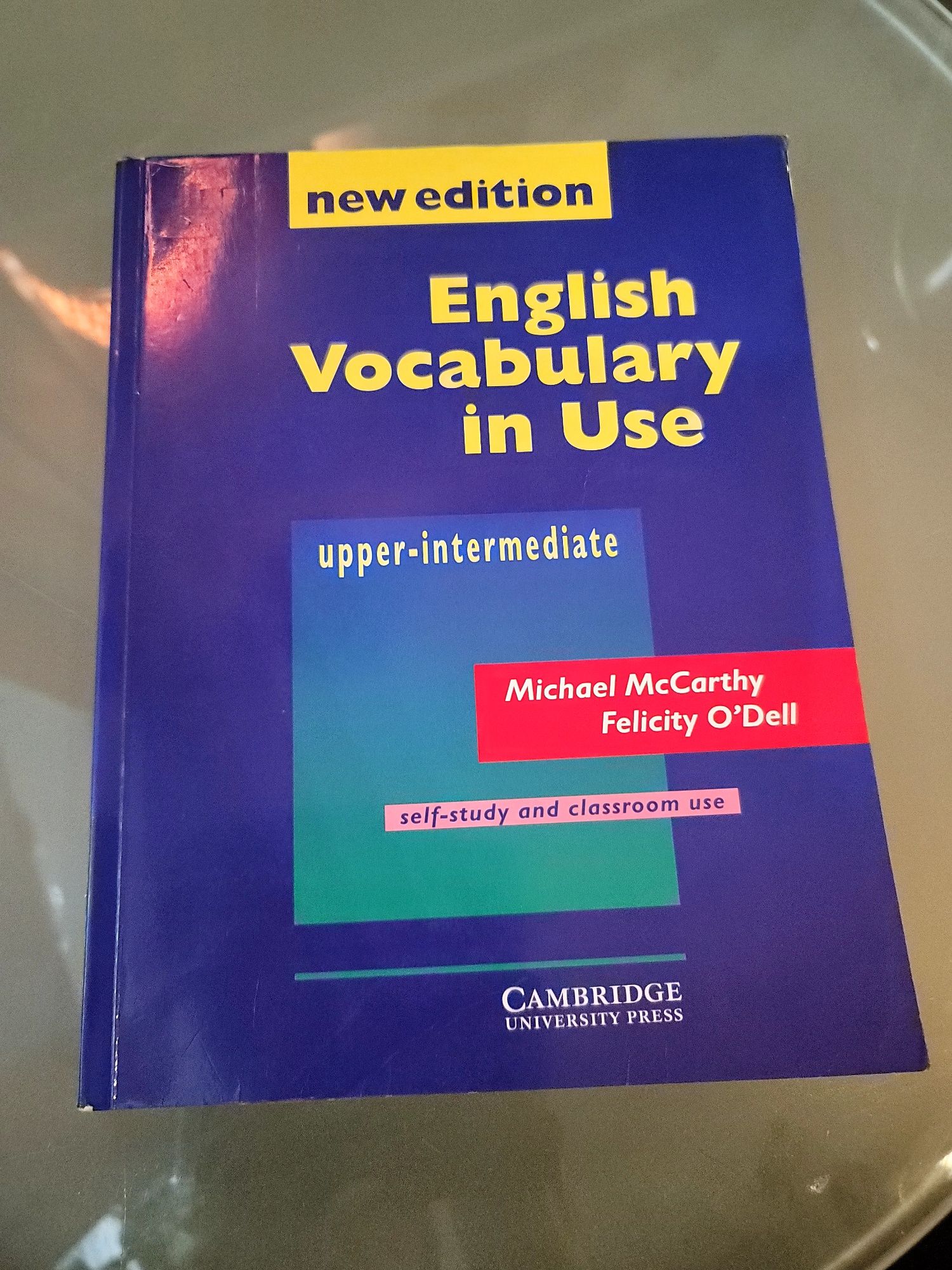English Vocabulary in use upper-intermediate