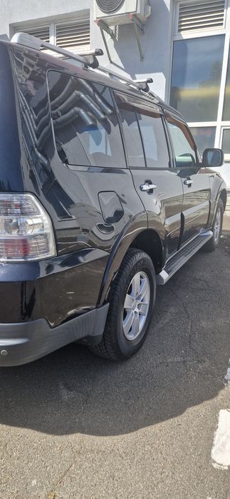 Продам Mitsubishi Pajero 4 ,2008