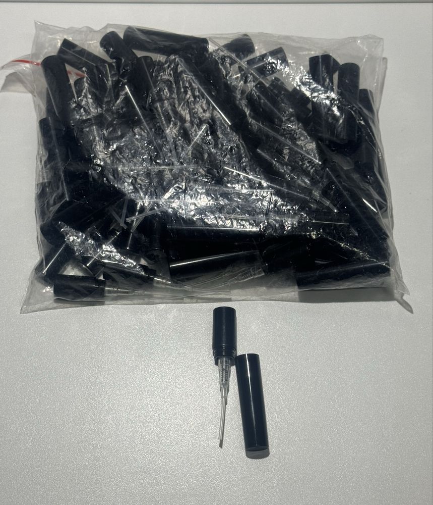 Plastikowe czarne butelki z atomizerem na perfumy 3ml 40szt