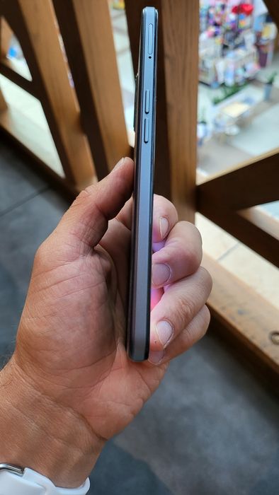 надтонкий Oppo A73 4/64 Blue