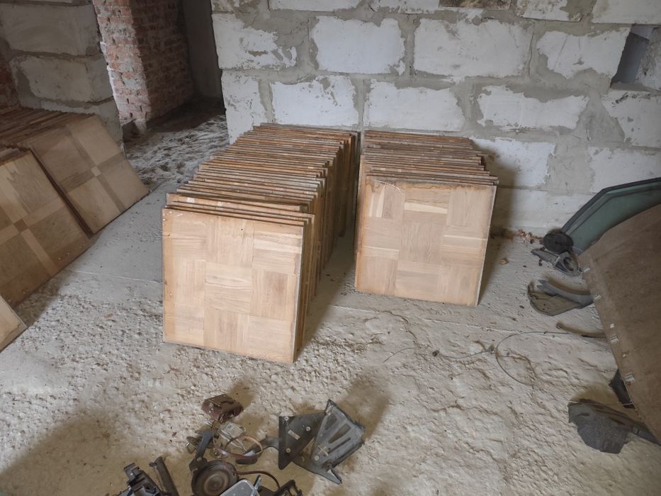 Паркет дубовий щитовий новий