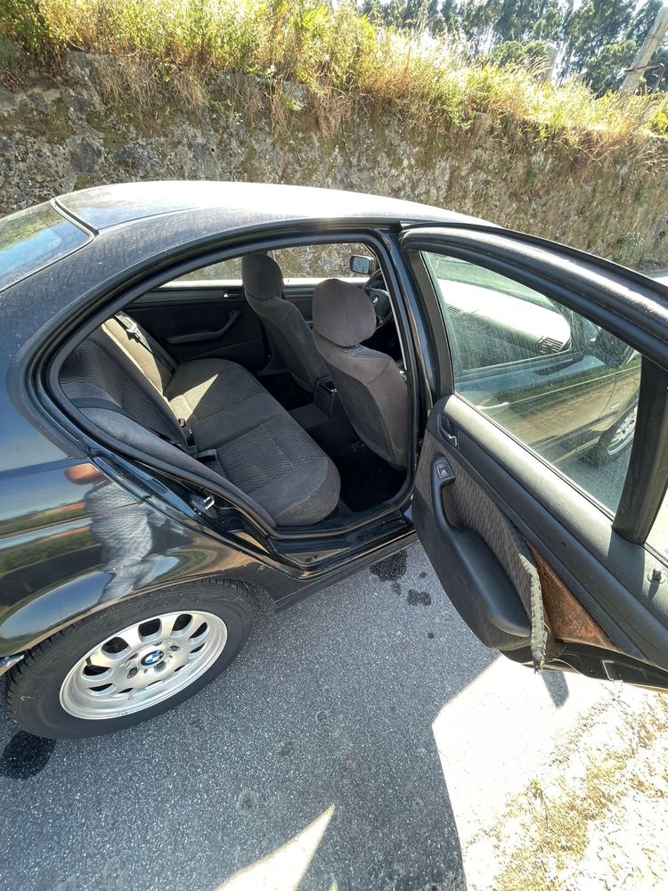 BMW 316 i Ano 2000