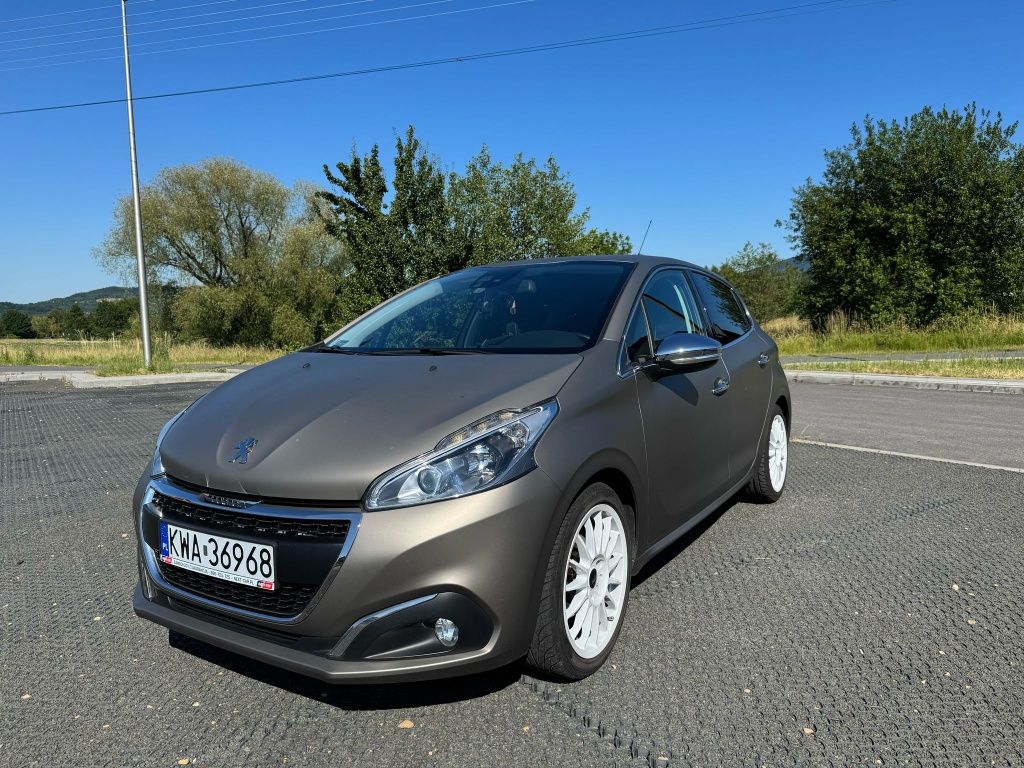 Peugeot 208 Allure