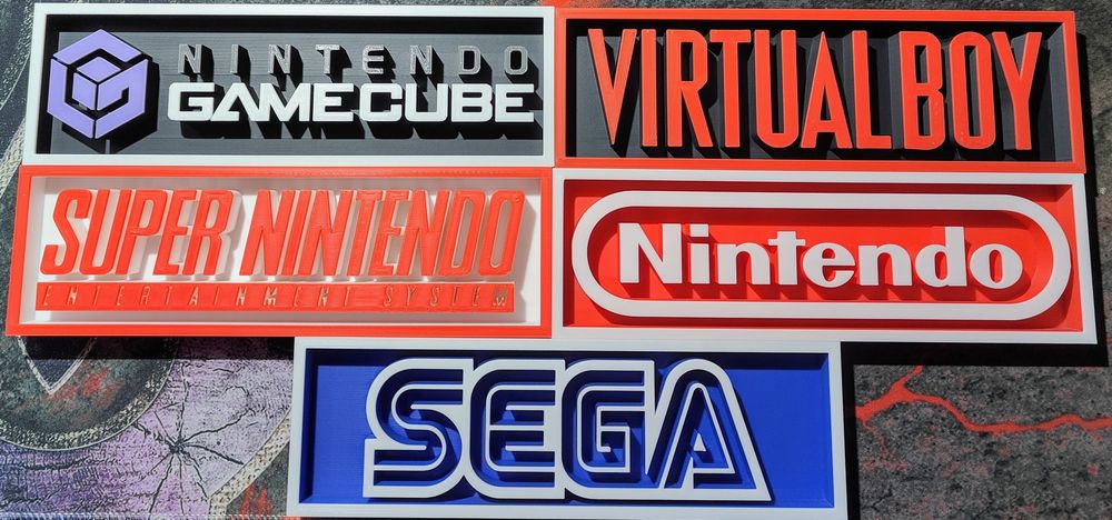Placas decorativas de consolas retro 3D