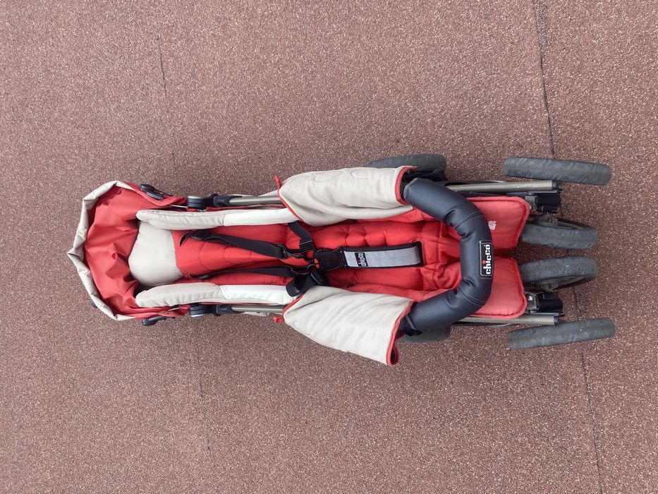 Carrinho de bebé CHICCO + ovo + cadeira de carro