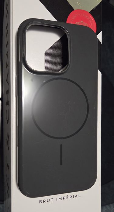 IPhone 16 pro оригінальний чохол Beats