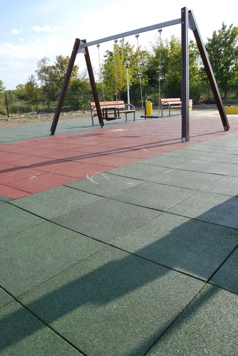 Płyty SBR, Płyty gumowe na Place Zabaw, Bezpieczne Nawierzchnie Atesty