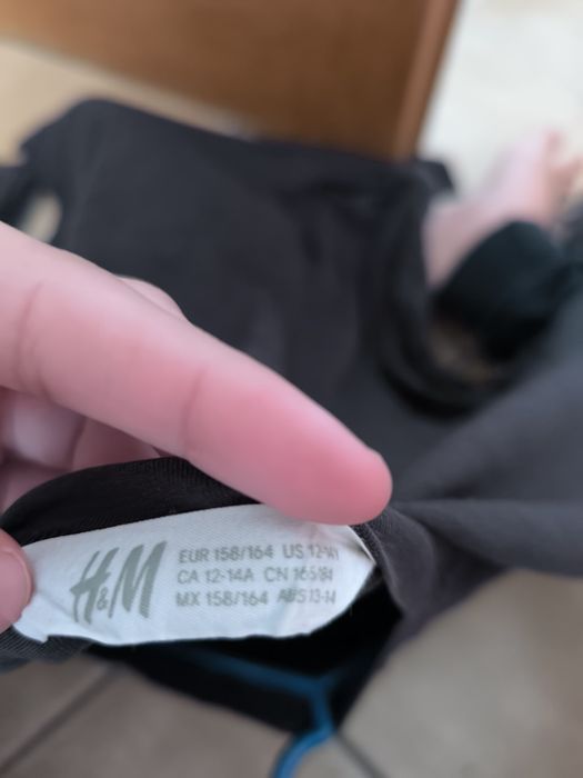 Diversas Camisolas rapaz 3 euros cada. Idade entre 12 a 14 anos