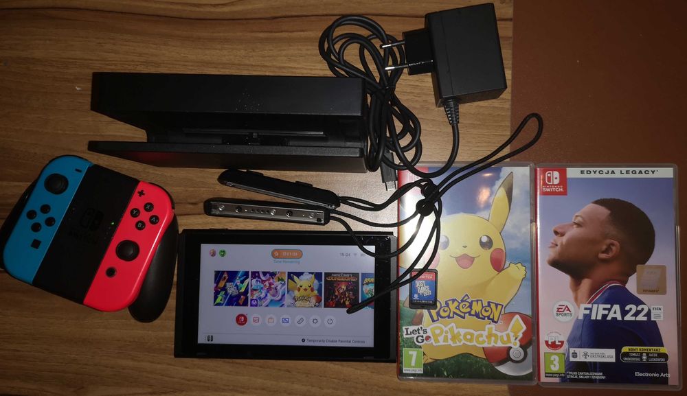 Konsola Nintendo Switch w komplecie z grami
