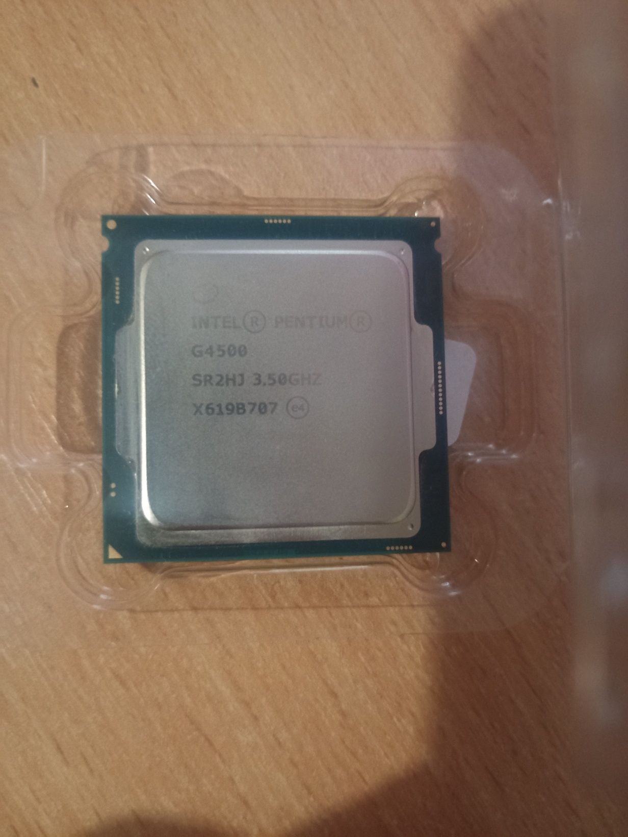 Процесор Intel Pentium G4500 3,5 ГГц