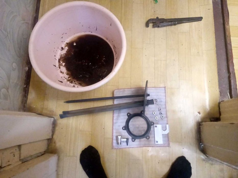 водонагреватель, любой фирмы. Профилактика чистка