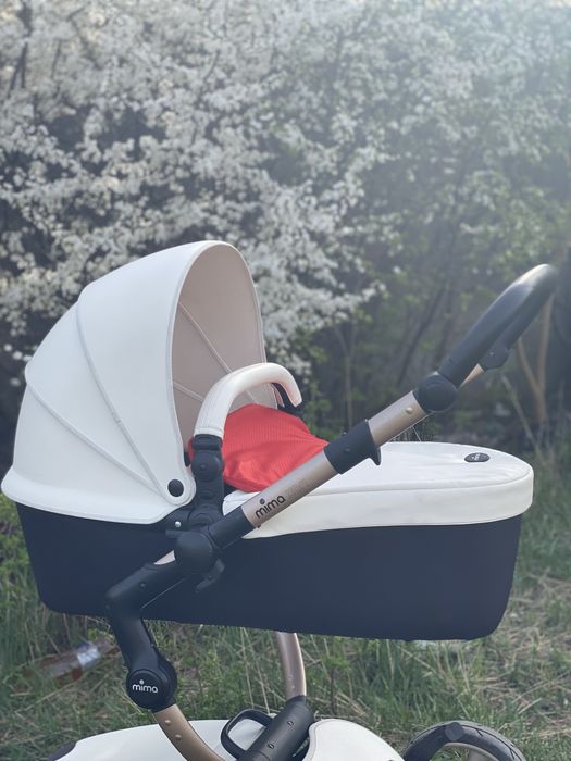 Коляска Mima Xari 2 в 1 Белая Коляска прогулочная и люлька Трансформер