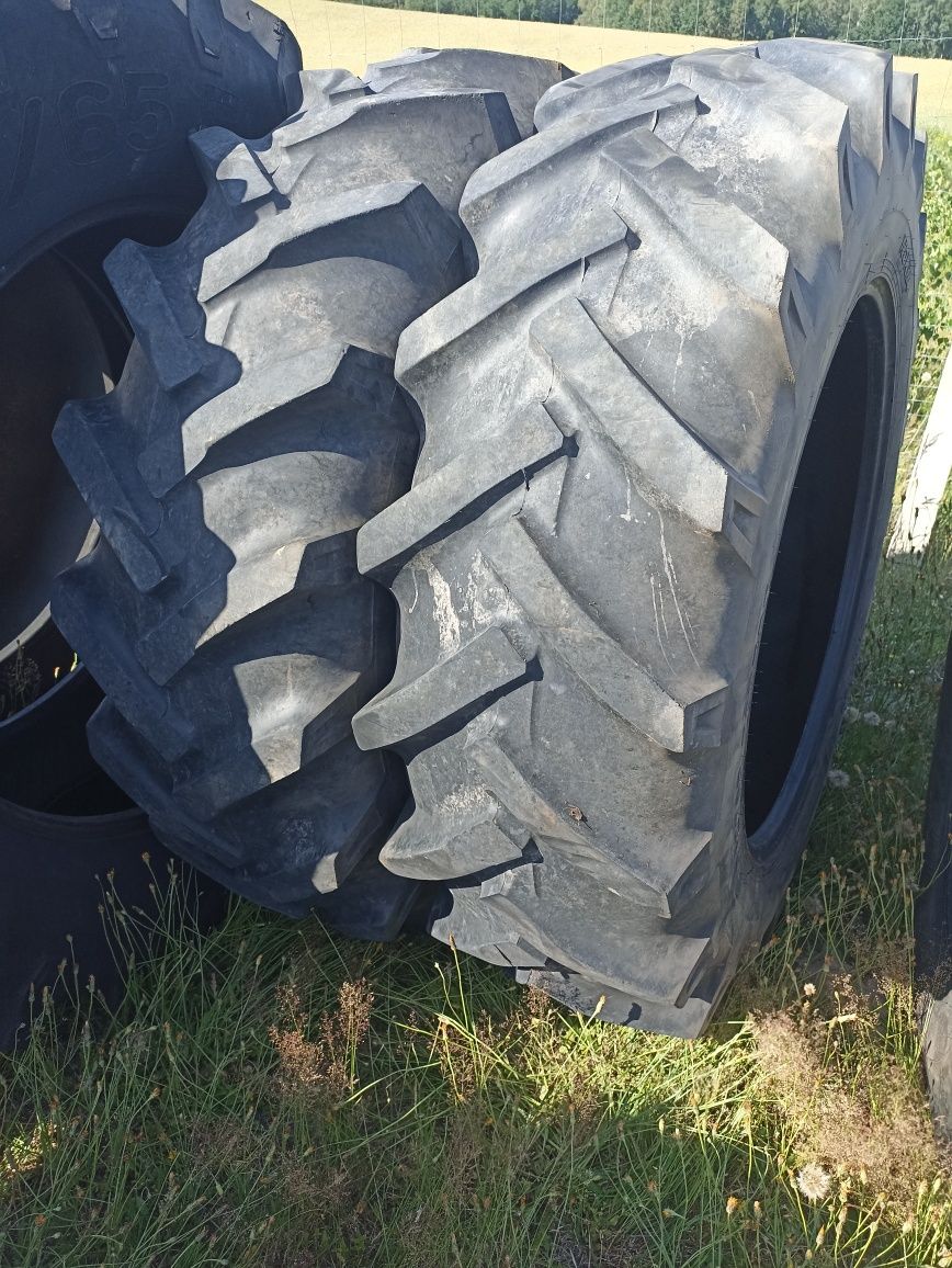 Para opony leśne Nokian Forest 18.4 R - 38 Nokia FORESTRY 460/85) 14PR