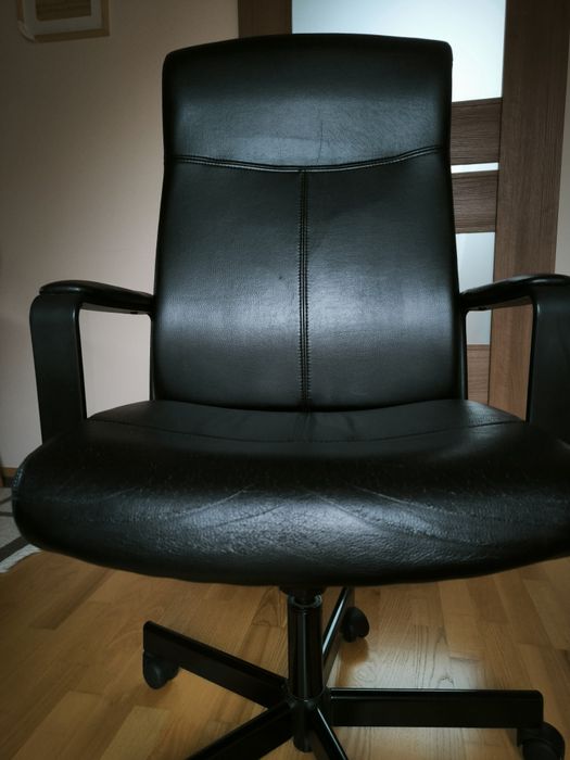 Fotel obrotowy do komputera