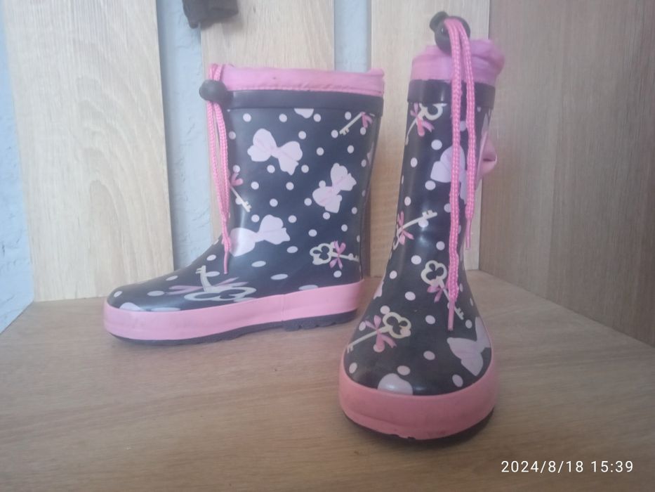 Гумові чобітки на дівчинку