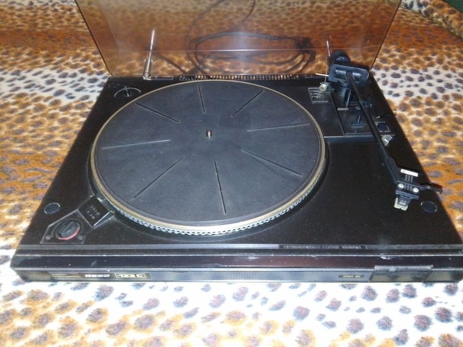 Програвач вінілових платівок Вега122С