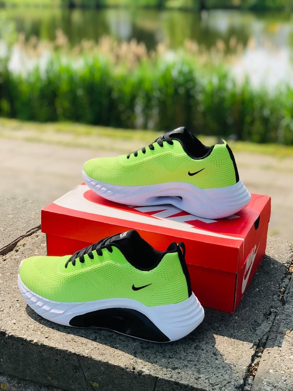 Мужские кроссовки Найк салатовые яркие кроссы Nike
