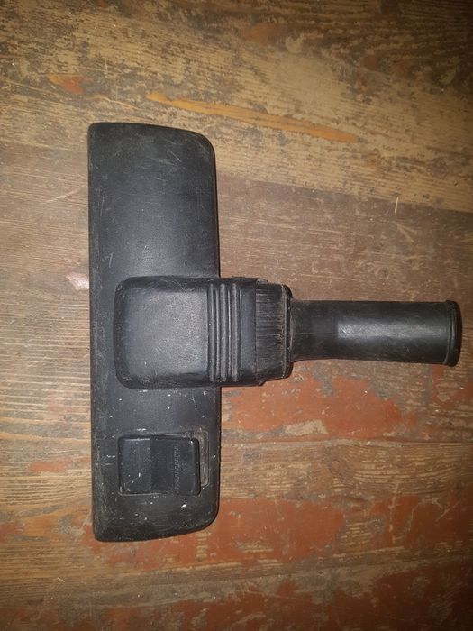 Щетка на пылесос 35-36мм