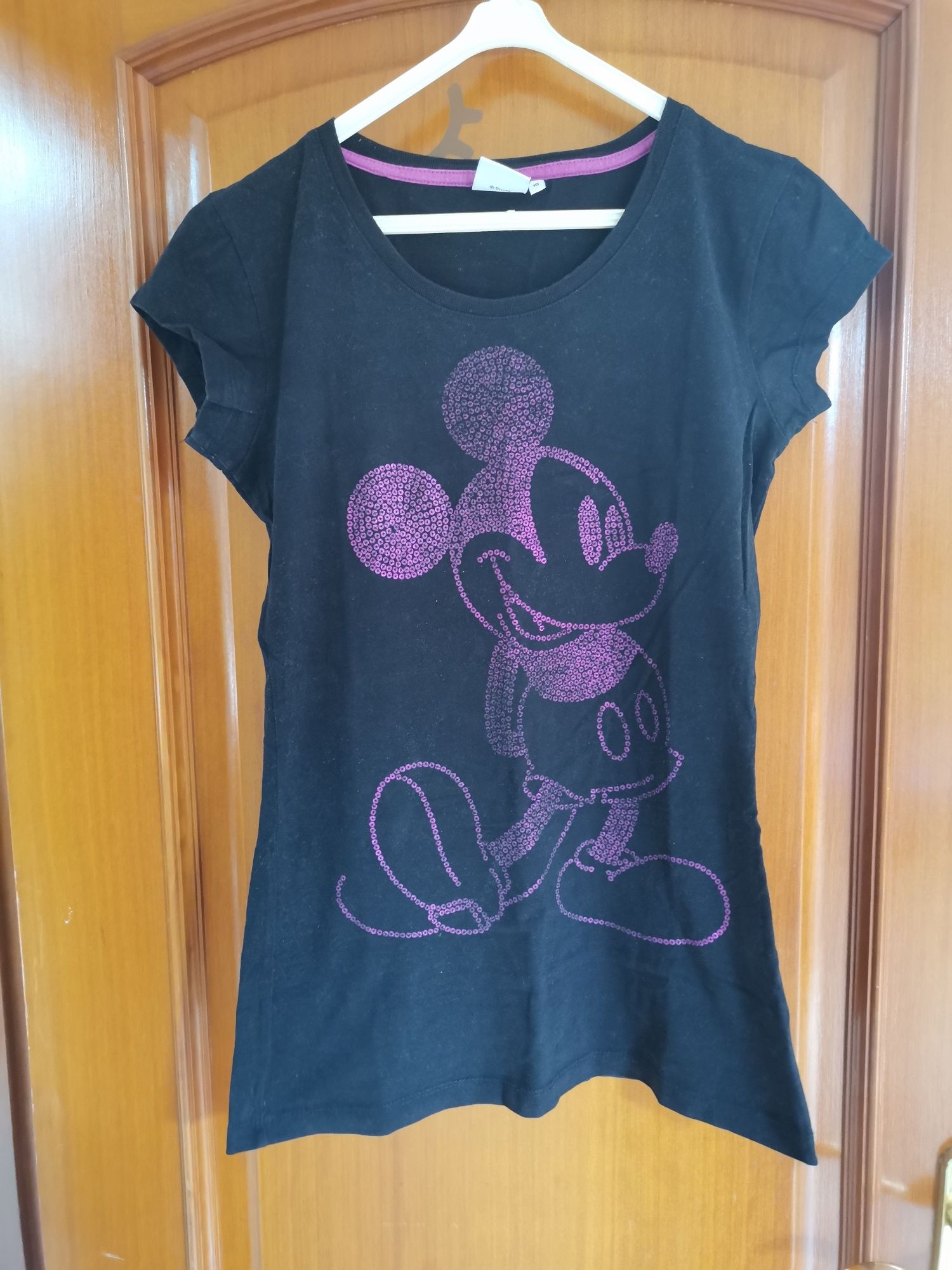 Vestidos e t-shirt