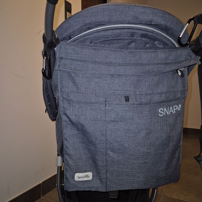 Sprzedam spacerówka Valco Snap 4, Tailormade na pompowanych kołach