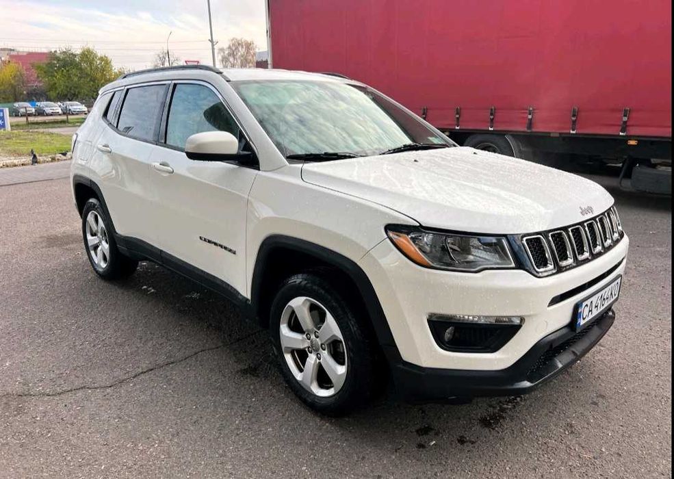 продам авто джип компас 2018 року автомат бензин повний привід