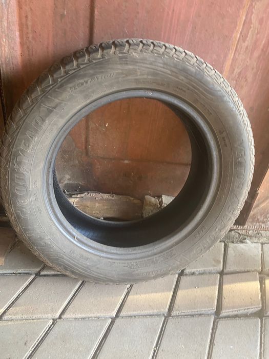 Резина GoodYear r16 всесезонна