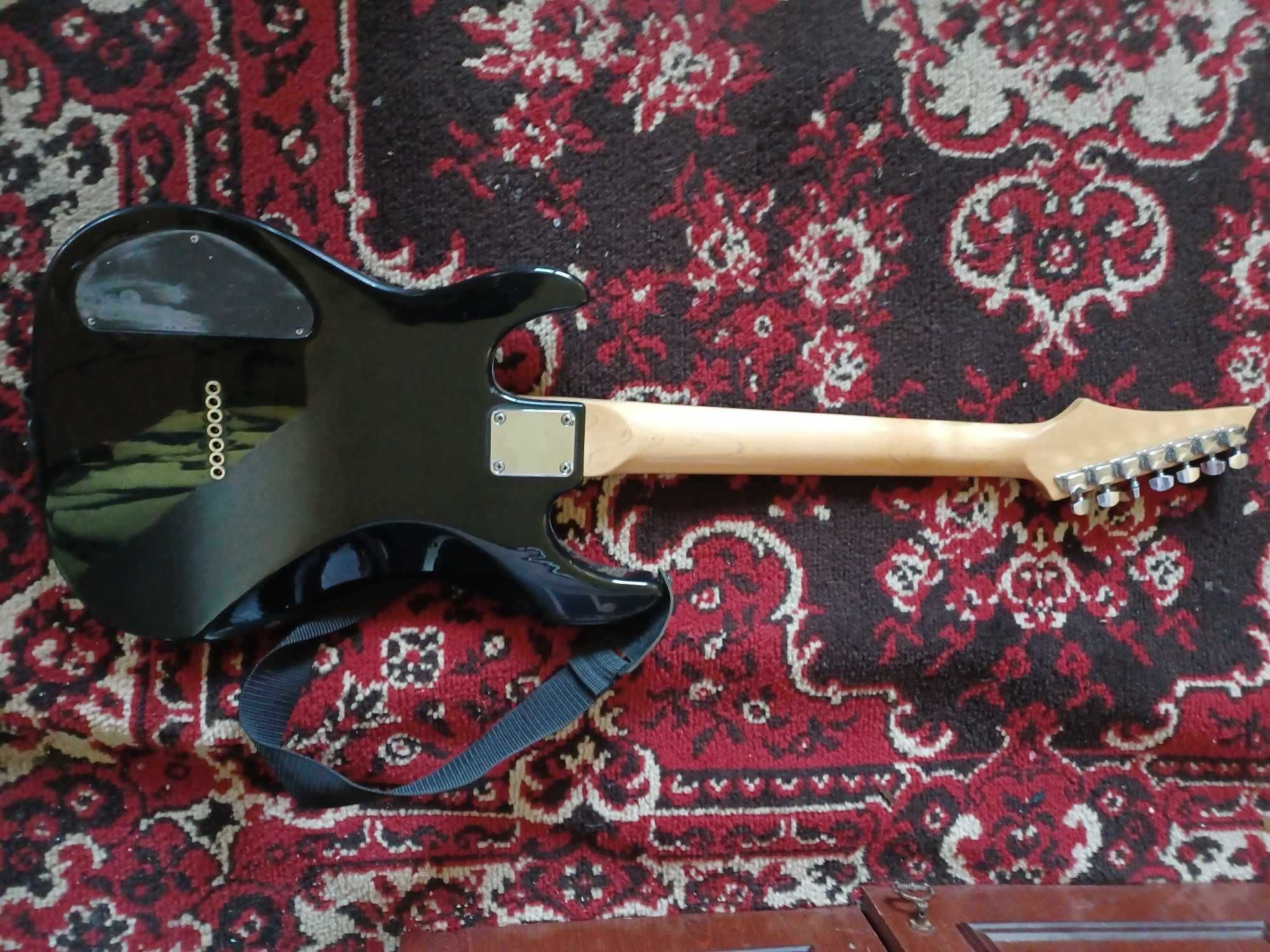 Gitara elektryczna siedmiostrunowa T.Burton.