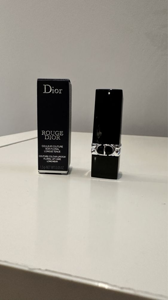 Szminka Dior Rouge 999  Edition Limitee Lipstick