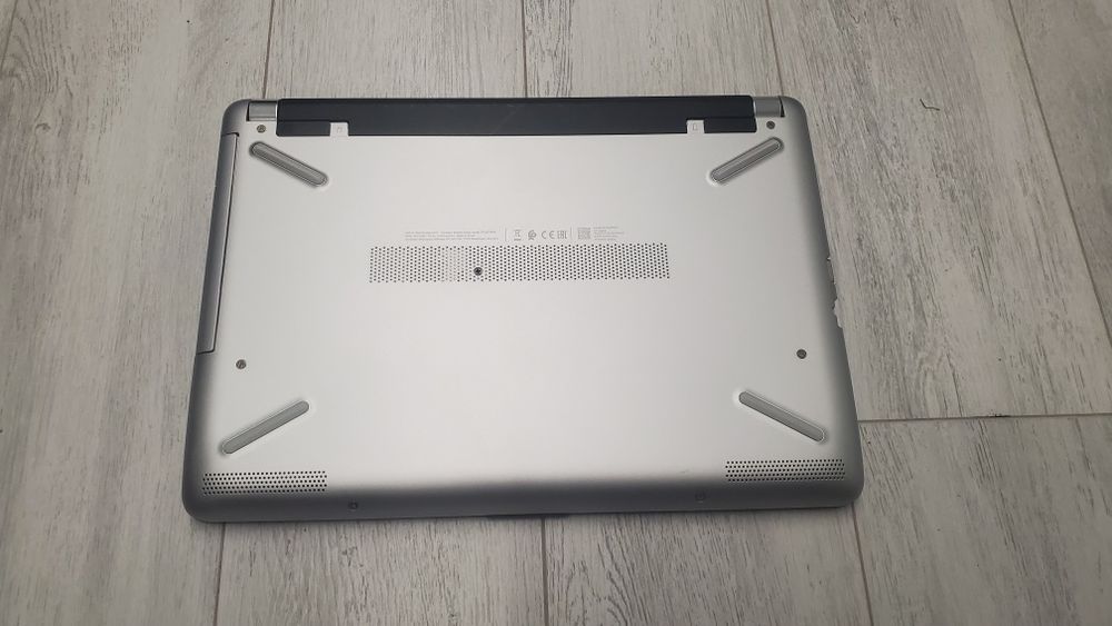 Ноутбук  hp 14-bw009no