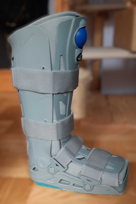 But ortopedyczny rozmiar 39