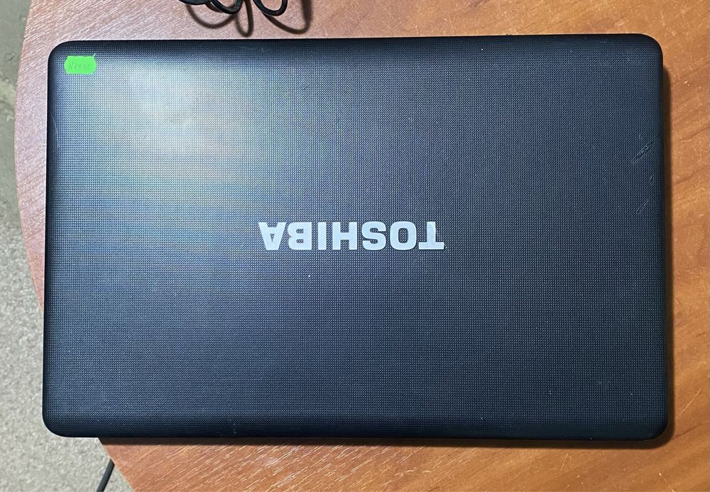 Ноутбук Toshiba Satellite C670D-10W 17"/ на запчастини! N2498