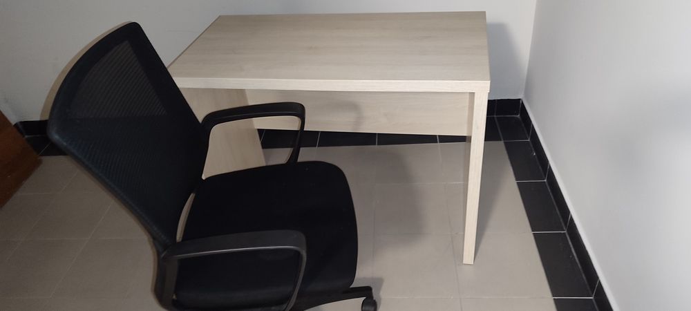 Biurko z krzesłem 50x100x75 dla młodzieży