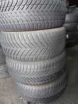 Opony używane 235/55/17 nokian 4x6.5 mm 2021 rok prod