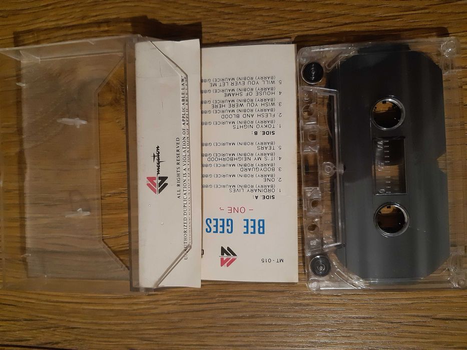 Kaseta magnetofonowa Bee Gees "One"