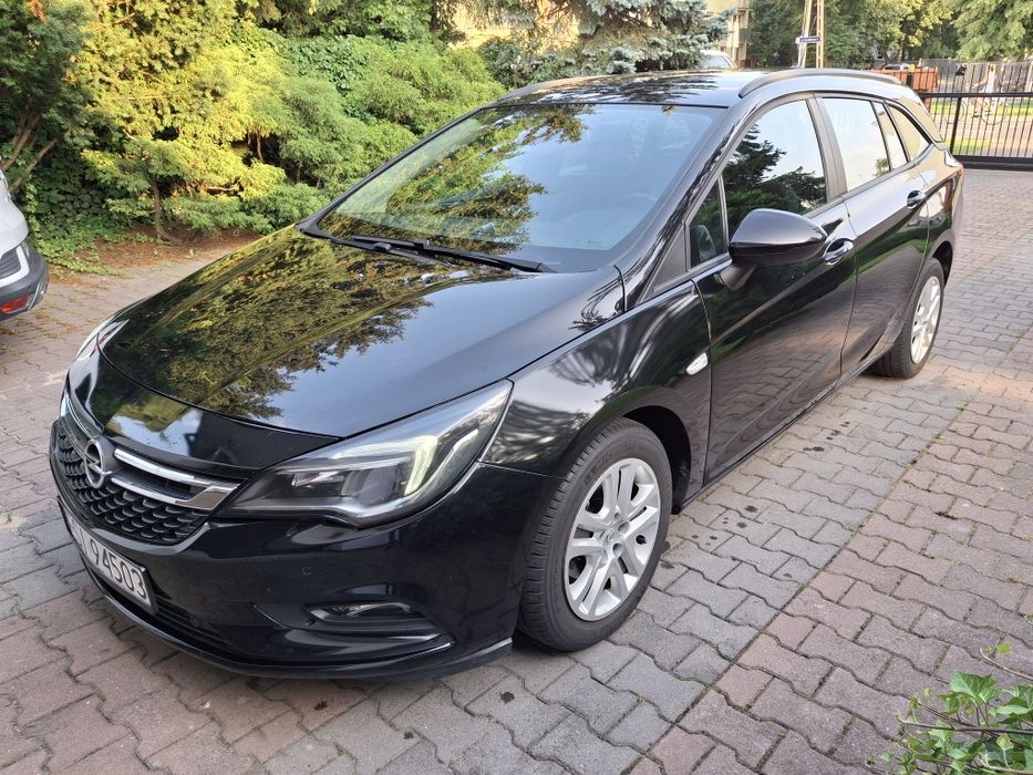 Wynajem Opel Astra K 1.6cdti , inne osobowe dostawcze