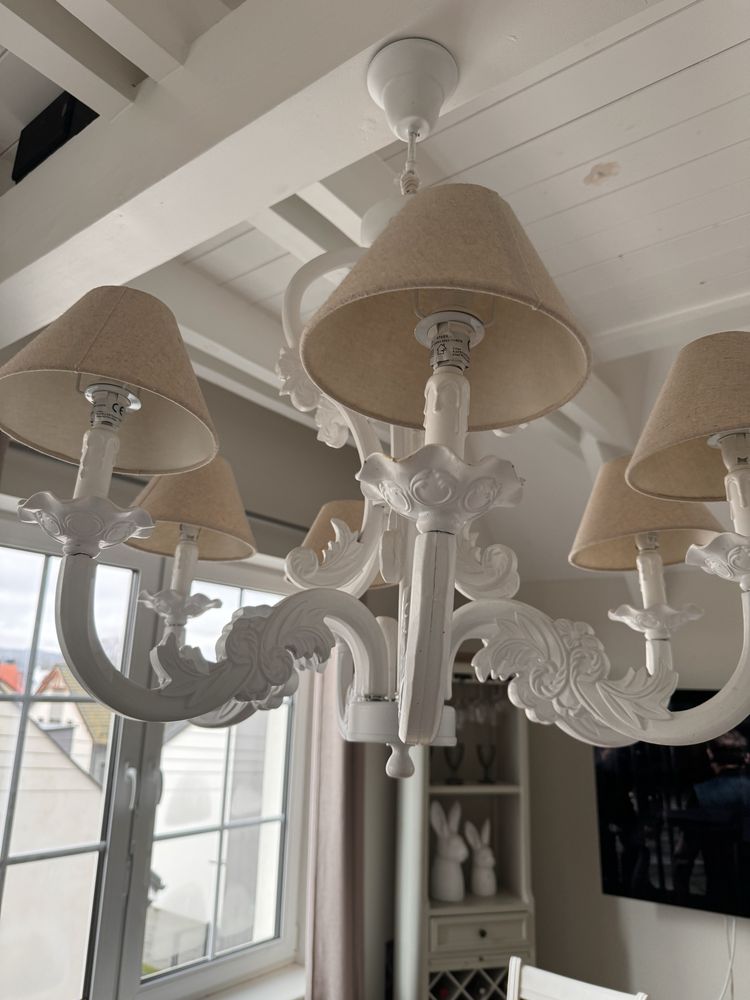 Piękna Lampa  żyrandol hampton prowansja