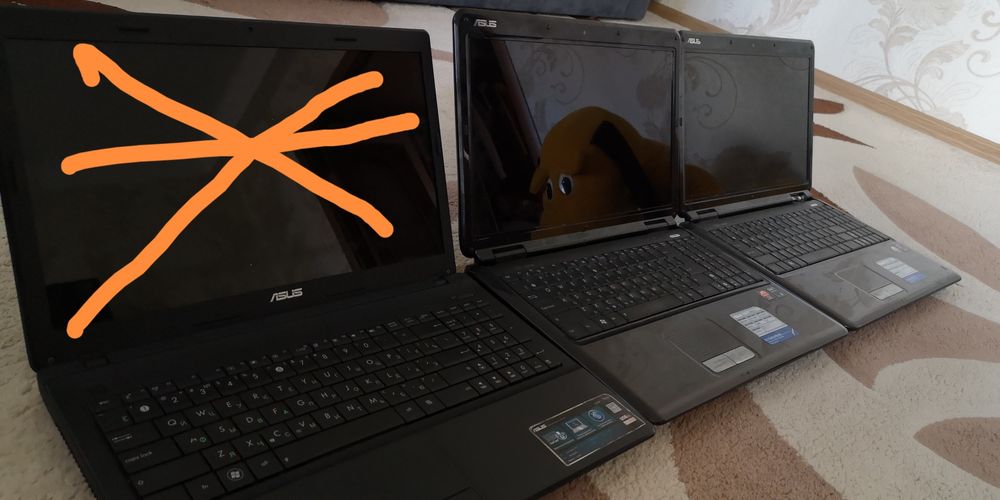 Ноутбук ASUS X54H; K50AB на запчастини або лотом